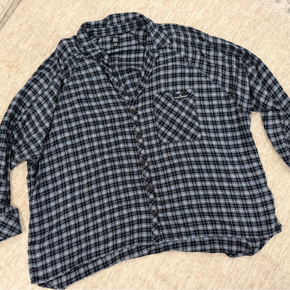 BDG Urban Outfitters Women's Brendan Plaid Flannel Button-Up
Shirt Navy